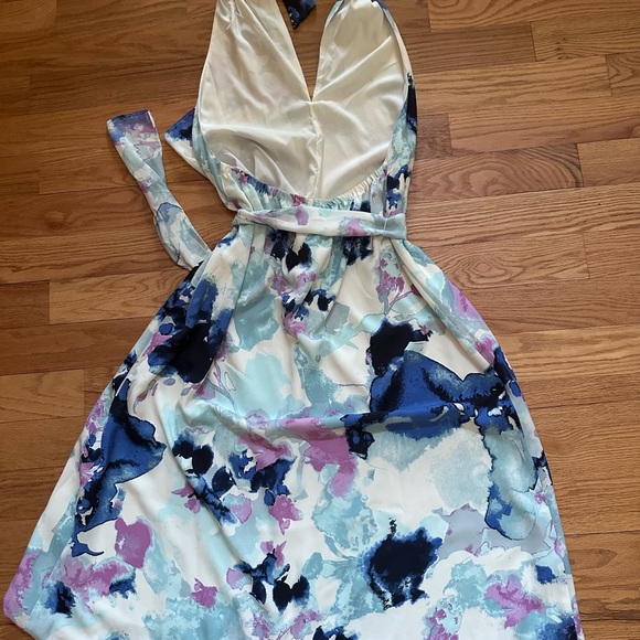 NWT Banana Republic floral midi dress - Picture 2 of 2